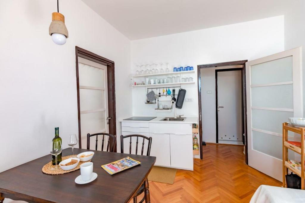 Apartment Ante 巴斯卡 外观 照片